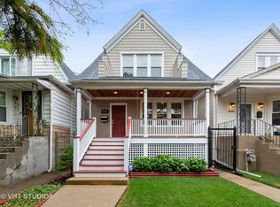 4047 N Central Park Ave, Chicago, IL 60618
