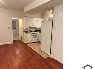 871 21st St APT 2, Oakland, CA 94607