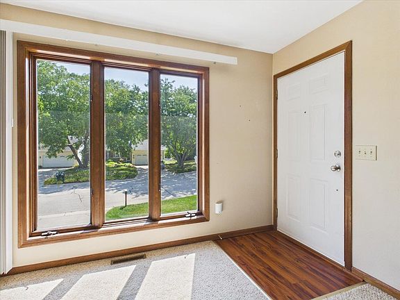 5th image of 2683-2685 Aberdeen Ct