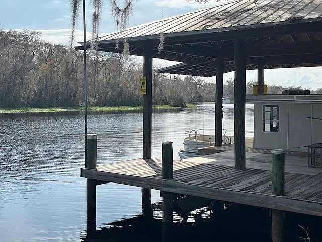 2 bed, 1.0 bath, $1,800 — Photo 1