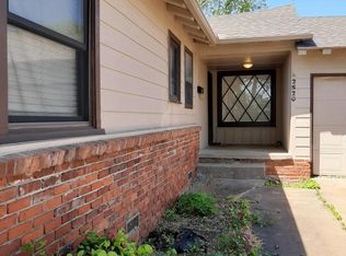 2520 S Hudson Pl, Tulsa, OK 74114