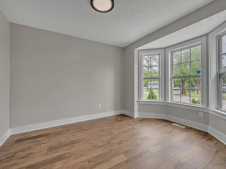 1245 Pierce Rd — Photo 22