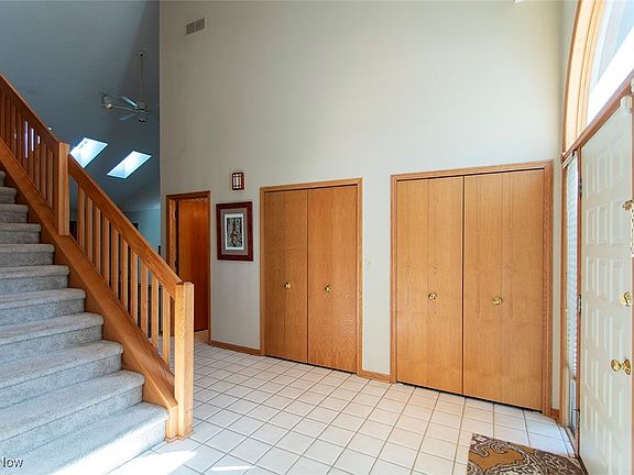 4th image of 1765 Rock Hill Ln
