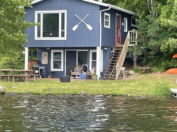 2nd image of 1456 194th Ave
