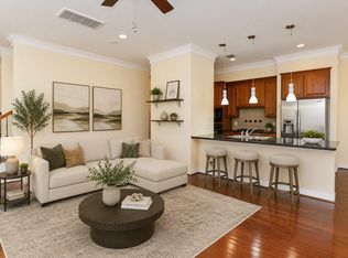 802 Garden Trace Ln, Houston, TX 77018