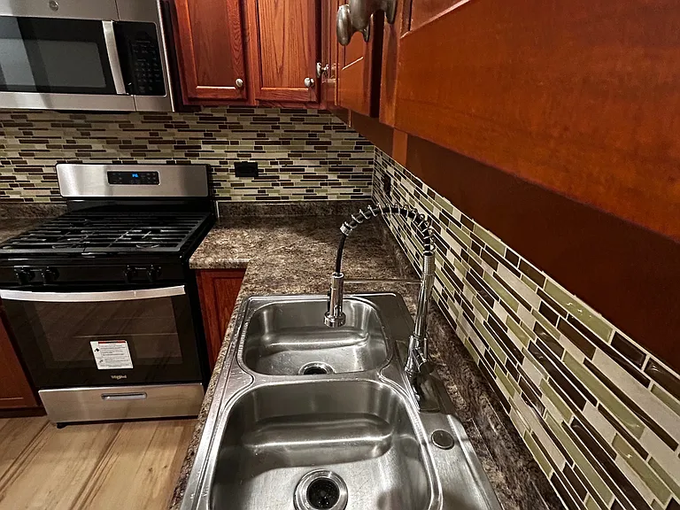 2947 N Lawndale Ave #G — Photo 4