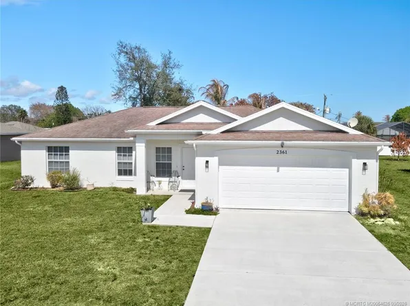 2361 SE Mariposa Ave, Port Saint Lucie, FL 34952