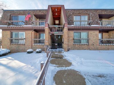 710 Lakeshire Trl APT 201E, Adrian, MI, 49221
