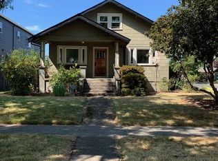 913 E 6th St, Newberg, OR 97132