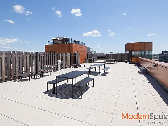 4th image of 217 51st Ave #509