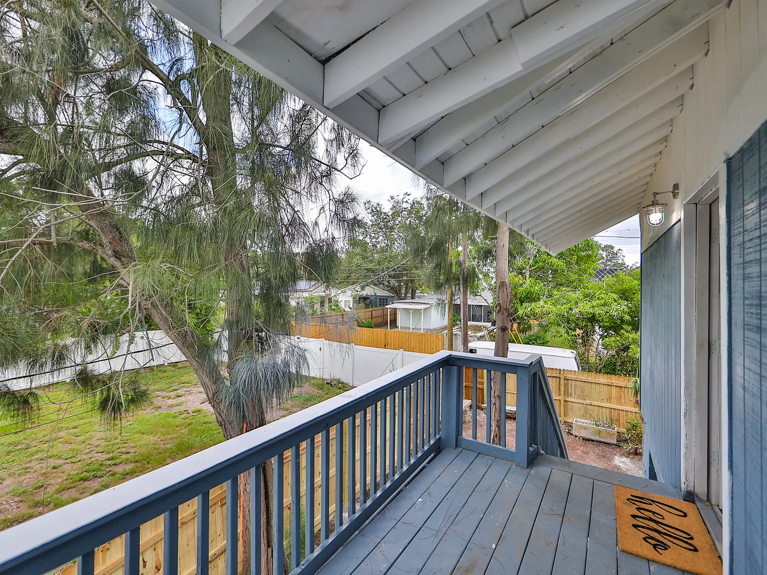 2 bed, 700 sqft, $1,675 — Photo 2
