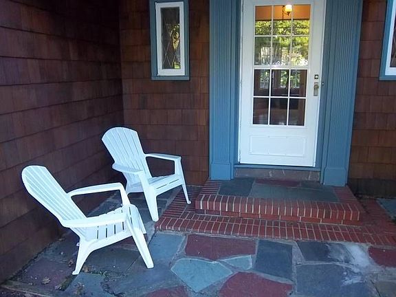 2nd image of 126 Hancock Dr