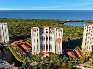 6585 Nicholas Blvd APT 703, Naples, FL 34108