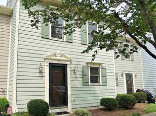 1704 Township Cir, Raleigh, NC 27609