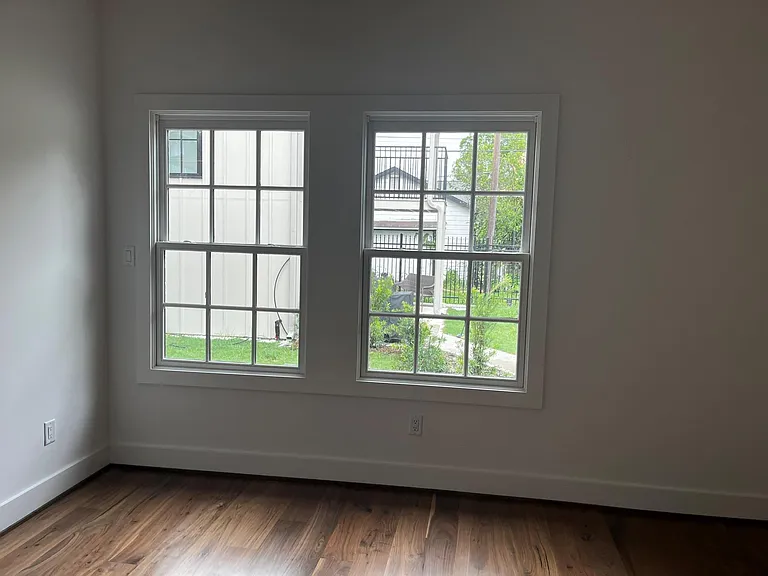 305 Archer St #305 — Photo 6