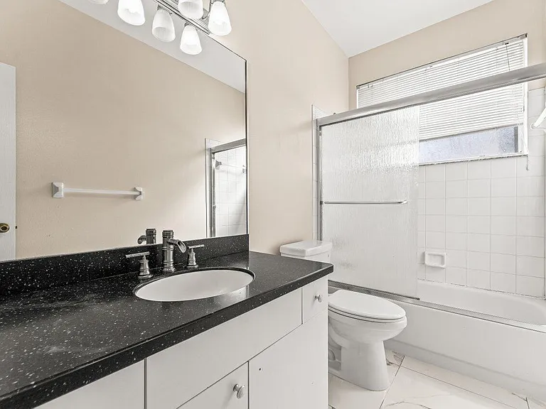5872 NW 73rd Ct — Photo 16