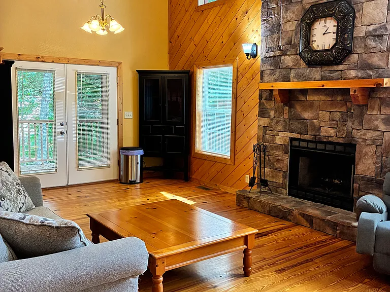 Living room as you enter the cabin