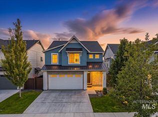 3283 Ladle Rapids Ct, Meridian, ID 83646