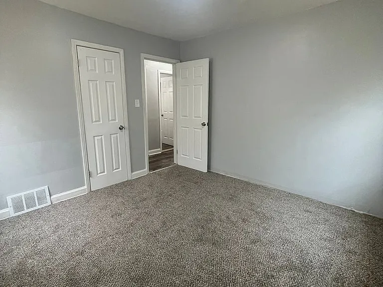 5751 Nottingham Rd — Photo 11