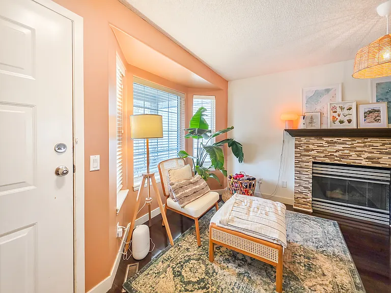 1708 Patterson Vw SW — Photo 3