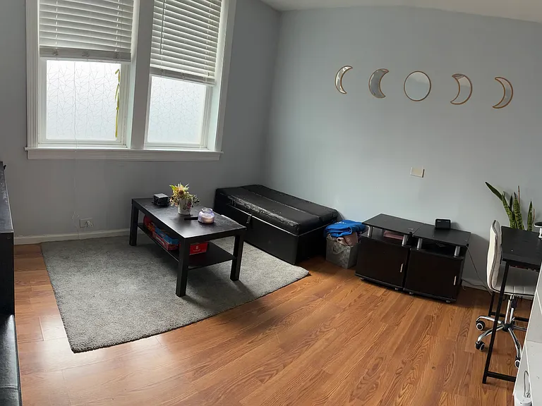 2616 S Hillock Ave #BASEMENT — Photo 18