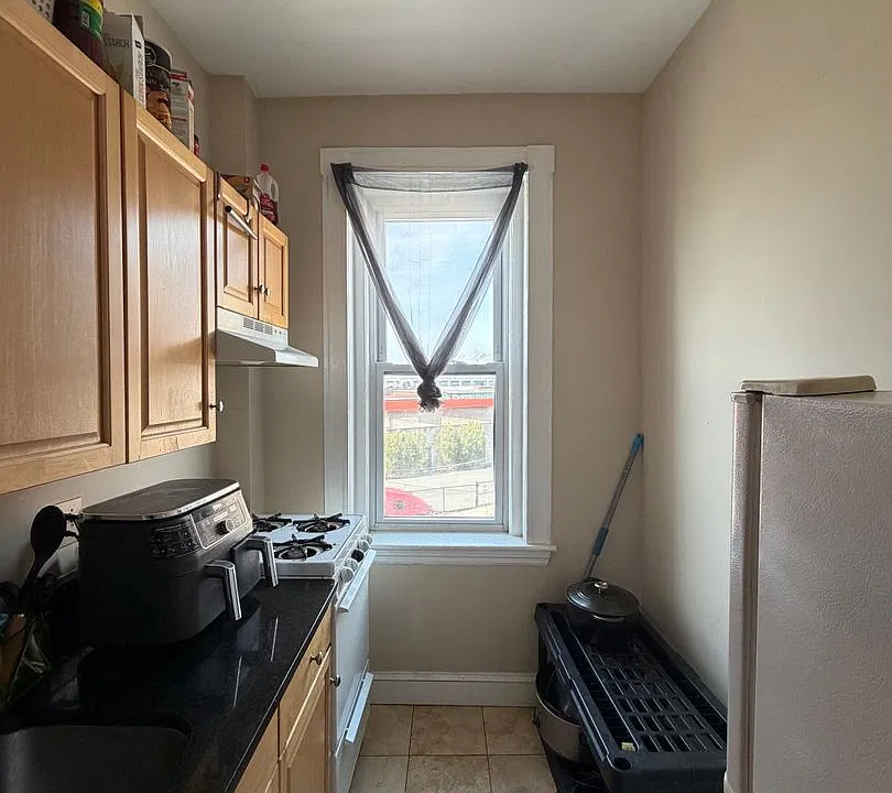 1197 Commonwealth Ave #5