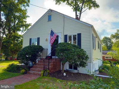 7001 Memorial Heights Dr, Alexandria, VA, 22306