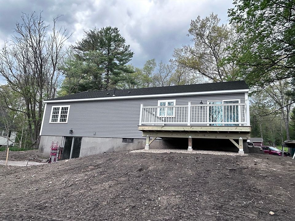 2nd image of 111 Rocky Hill Rd
