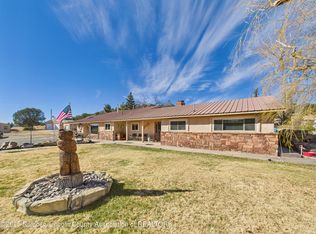 2067 State Highway 48, Capitan, NM