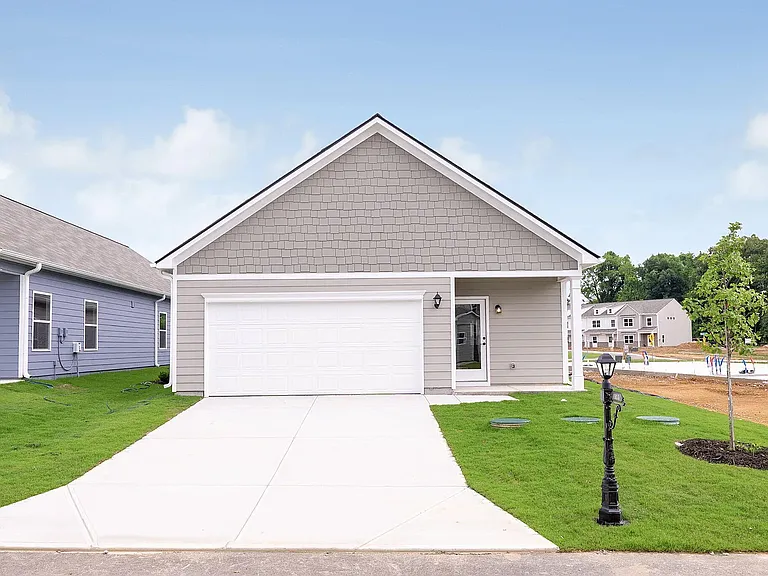 4923 Hazelnut Ln — Photo 33