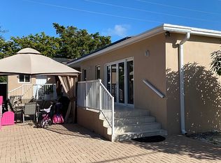 580 NW 135th St, North Miami, FL 33168