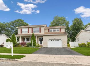 15 Bronia St, Howell, NJ 07731