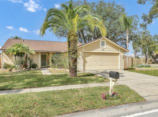 1727 Osprey Ln, Lutz, FL 33549