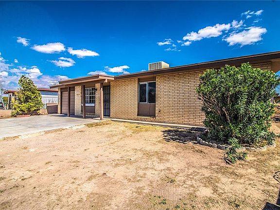 3rd image of 8205 Valle Placido Dr