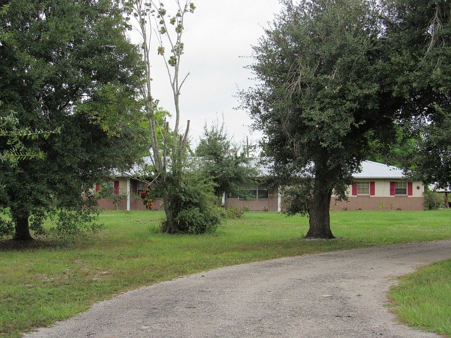 1st image of 14100 S Jefferson Ave