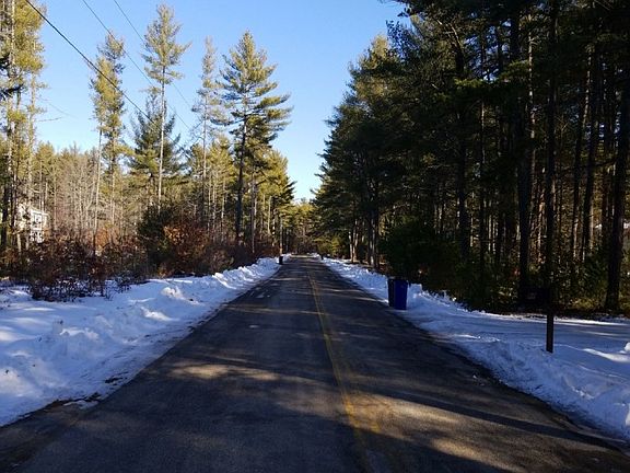 4th image of 88 Landry Dr