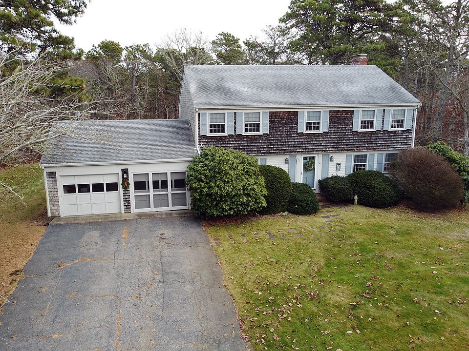 1st image of 14 Storer Ln