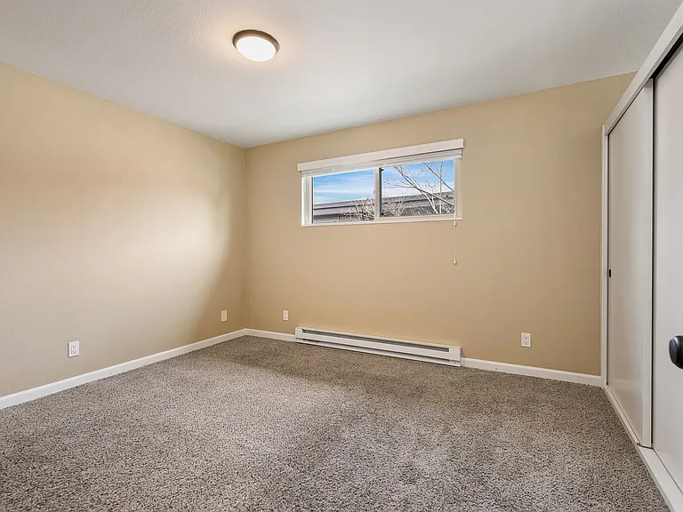 2720 14th Ave S #7 — Photo 79