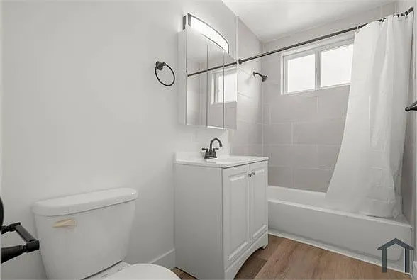 3933 Nicolet Ave #12 — Photo 20