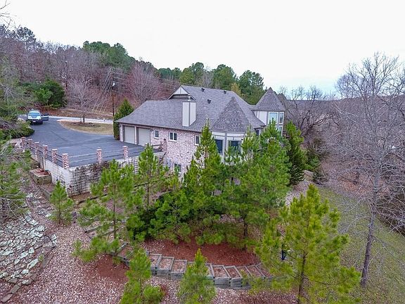 5th image of 98 McKenzie Dr