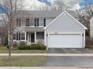 25668 W Brooks Farm Rd, Round Lake, IL 60073