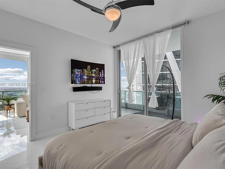 900 Biscayne Blvd #4412 — Photo 8