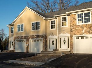 9 Miners Ln, Franklin, NJ 07416