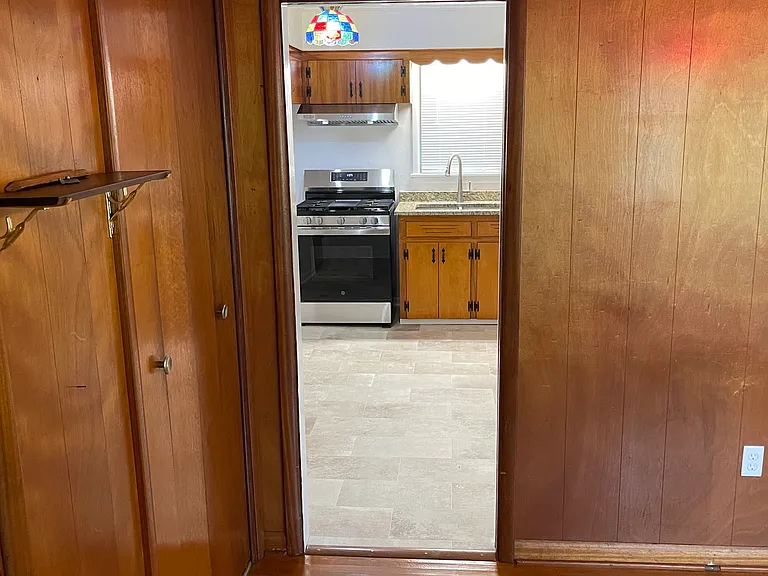 4506 Rosemont Dr — Photo 10