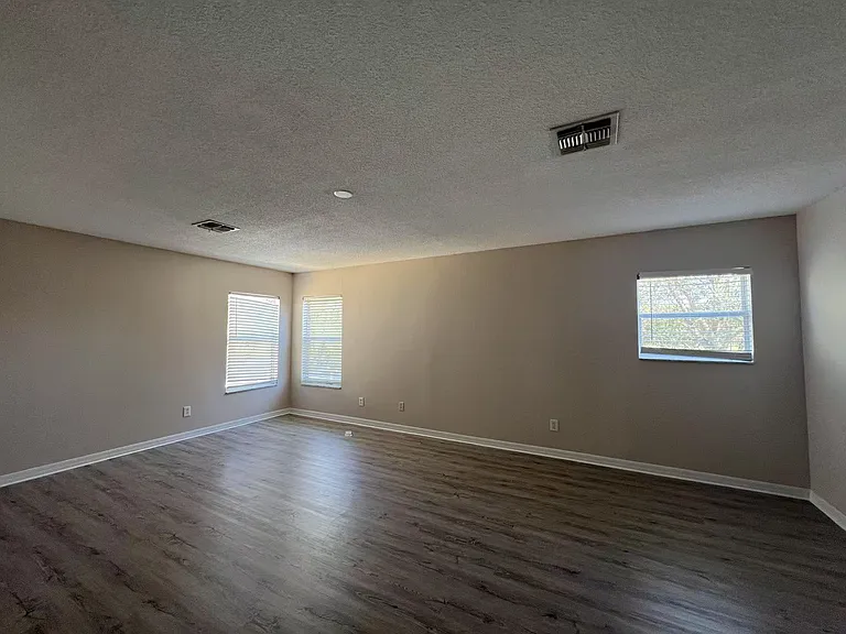 16837 Sunrise Vista Dr — Photo 9