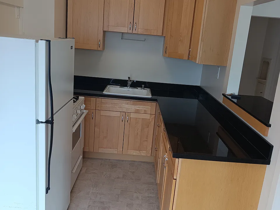 7601 Geary Blvd #2