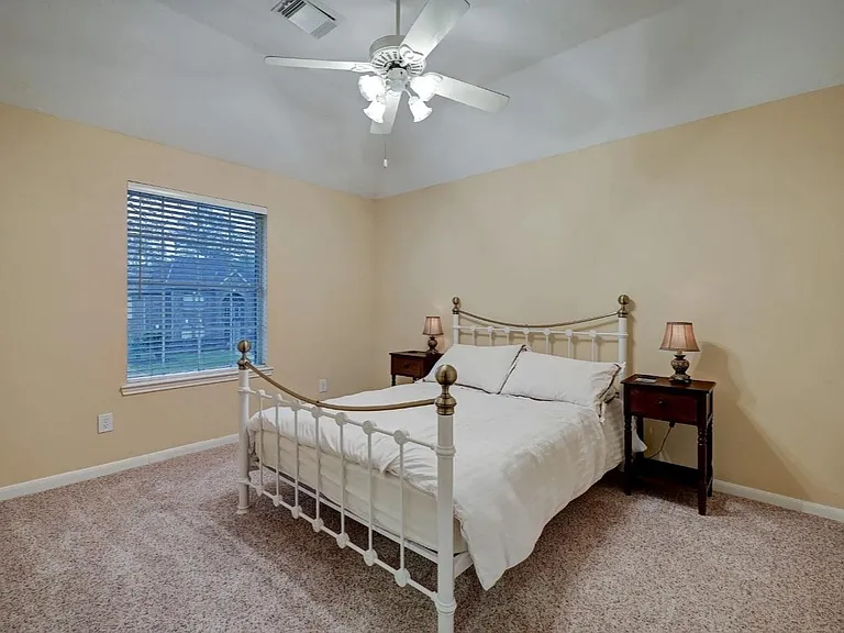 7807 Allegro Dr — Photo 28