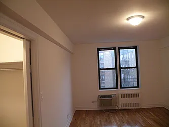 Sold by Winzone Realty Inc