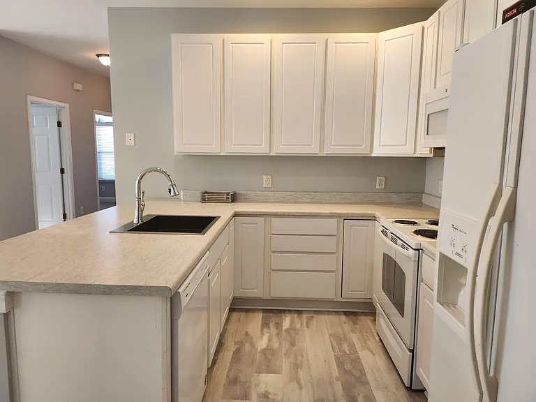 4912 Dreamweaver Ct #6 — Photo 5