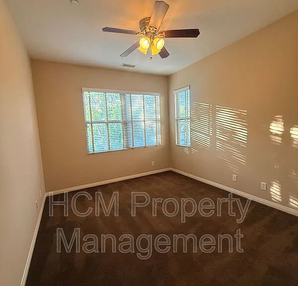 77 Diamond — Photo 17